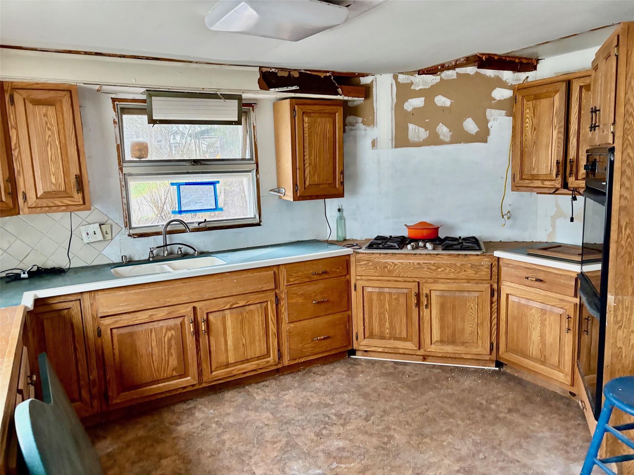 518 Old Taylor Road, Jeffersonville, New York image 3