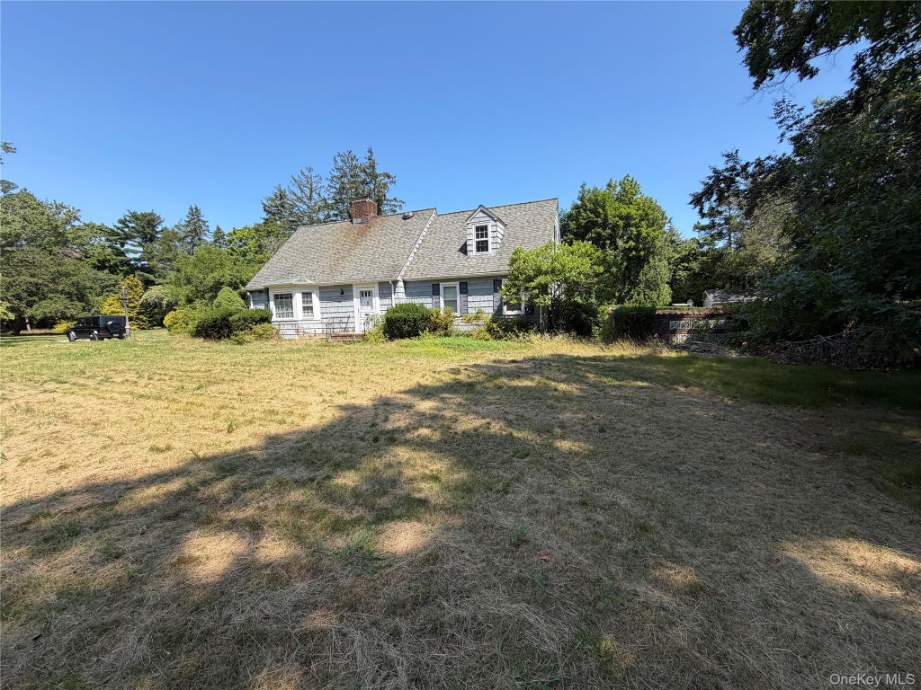 Photo of 2212 Route 106, Syosset, NY 11791 (MLS # 1032974)