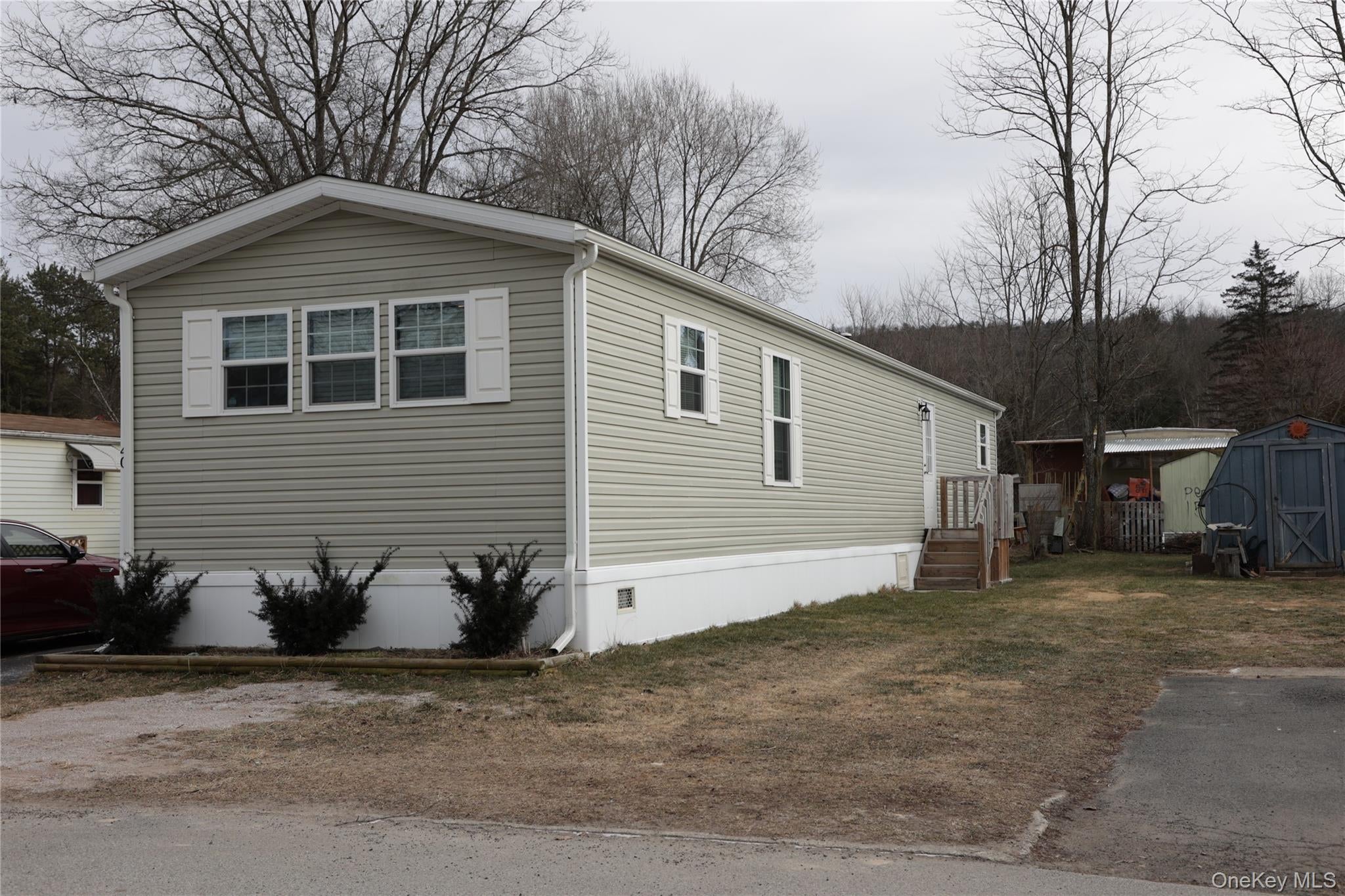 40 Tiger Lily Drive