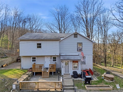 Multifamily For Sale - 6-8 Bell Drive<br/> Ulster County, Highland, NY 12528