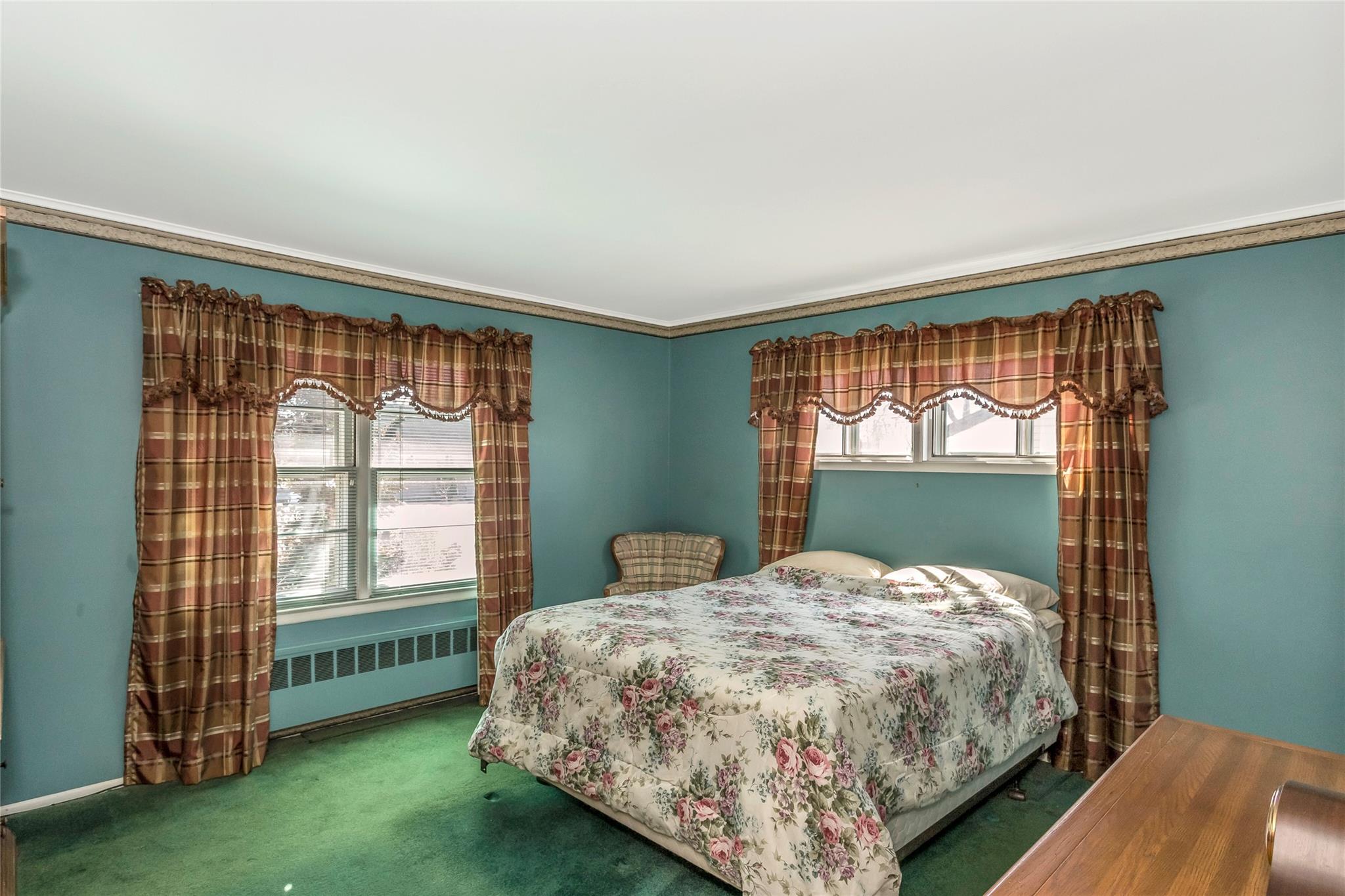 17 Abrew Street, Bay Shore, New York image 15