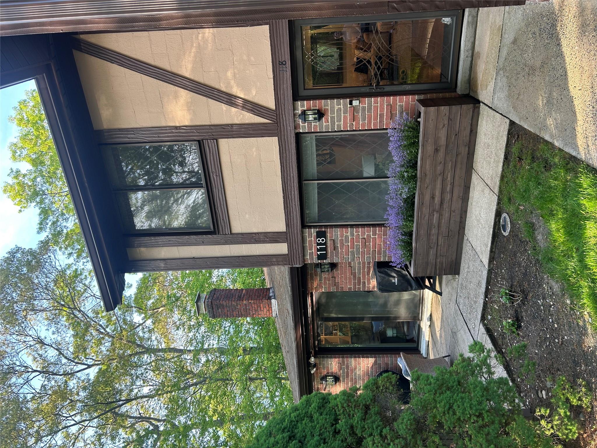 118 Skyline Drive, Coram, New York image 42