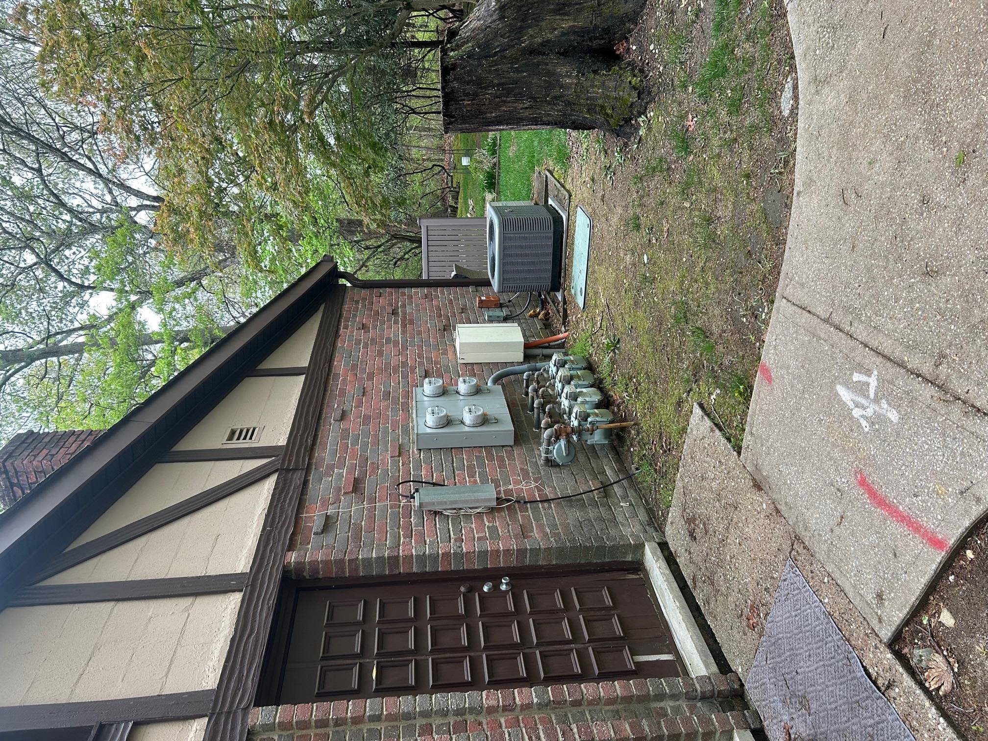118 Skyline Drive, Coram, New York image 32