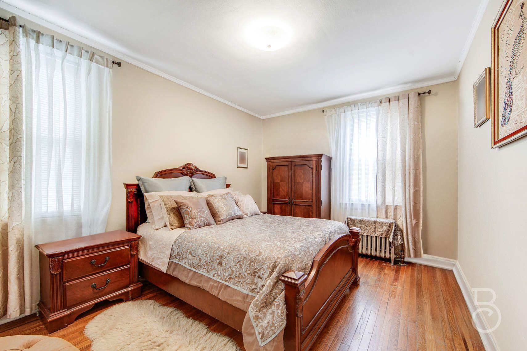 46-10 28th Avenue, Astoria, New York image 7