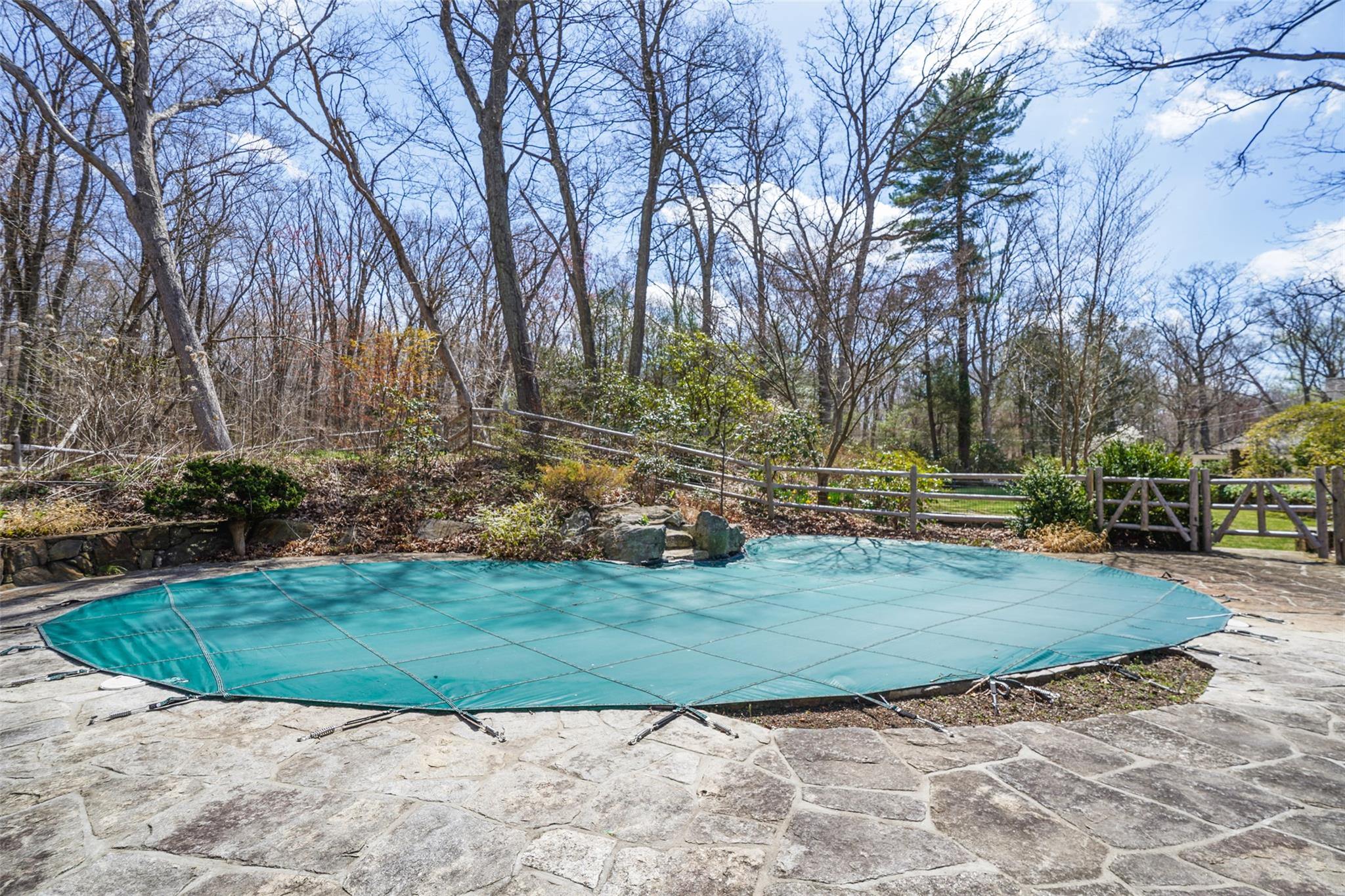 55 Mianus River Road, Bedford, New York image 24