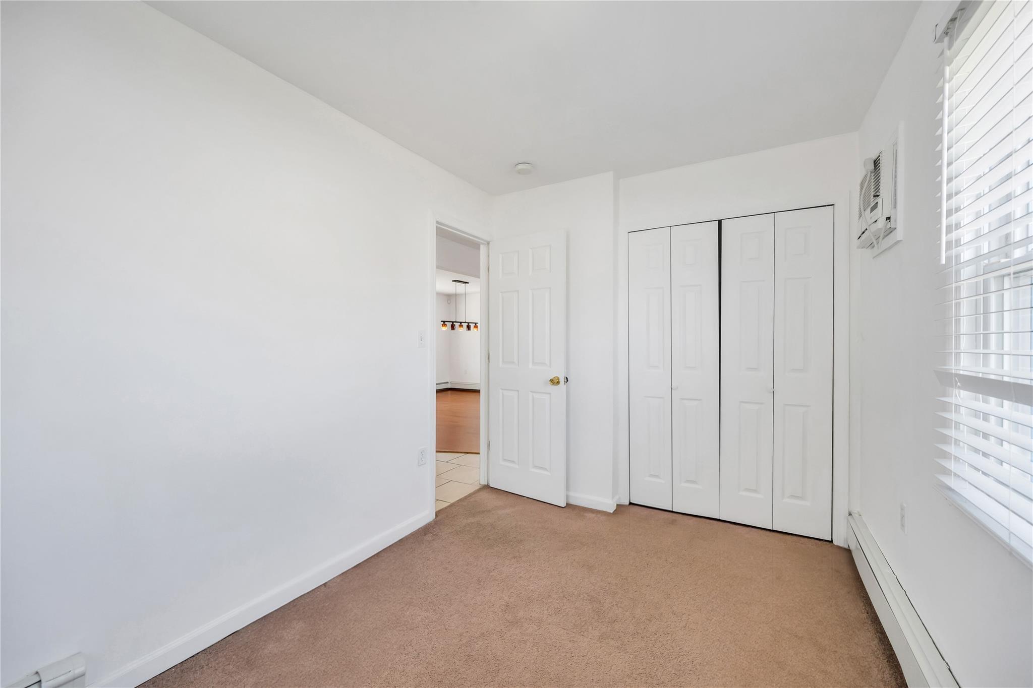 9 Snapdragon Lane, Levittown, New York image 13