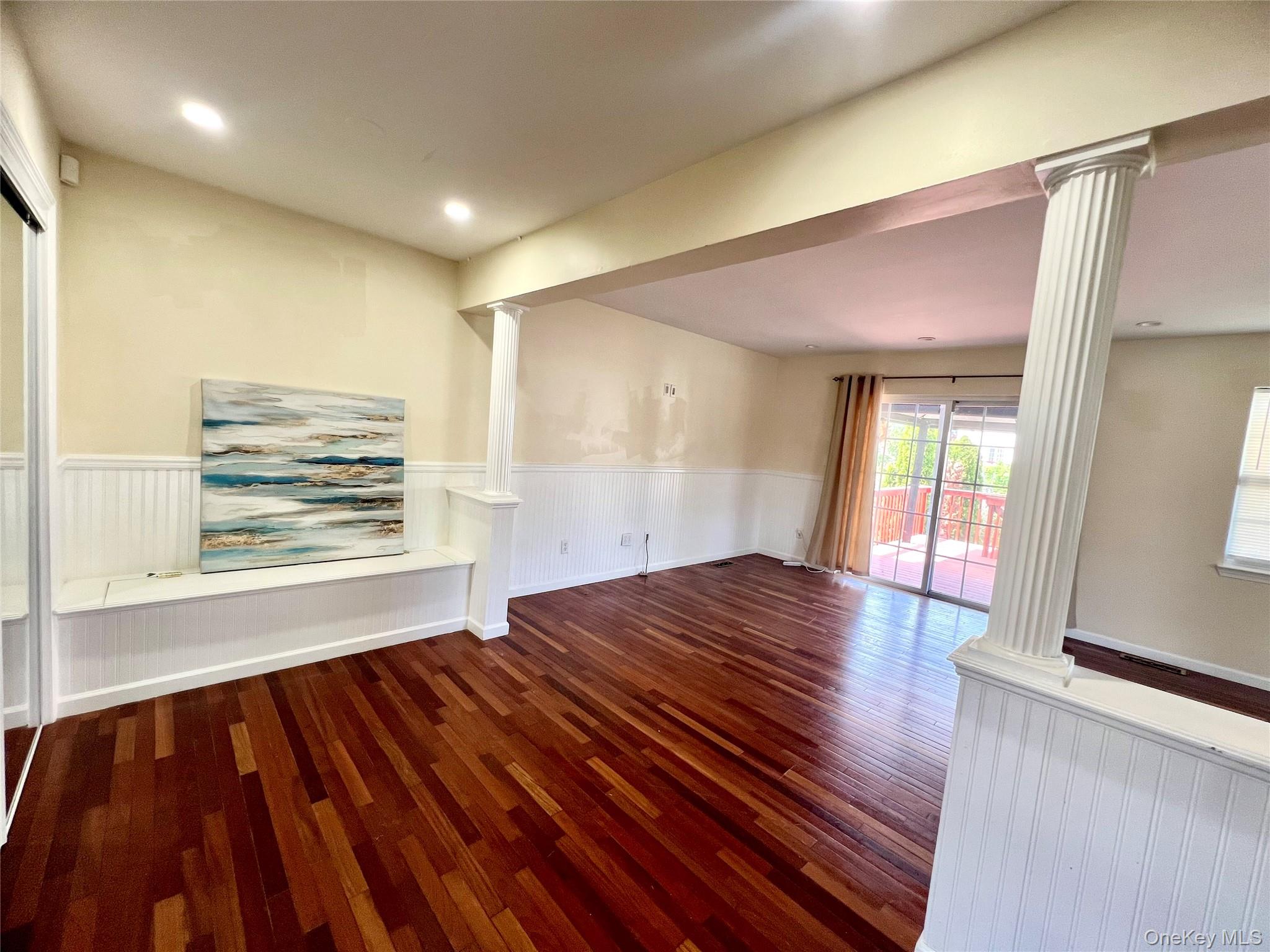 60 Peach Place