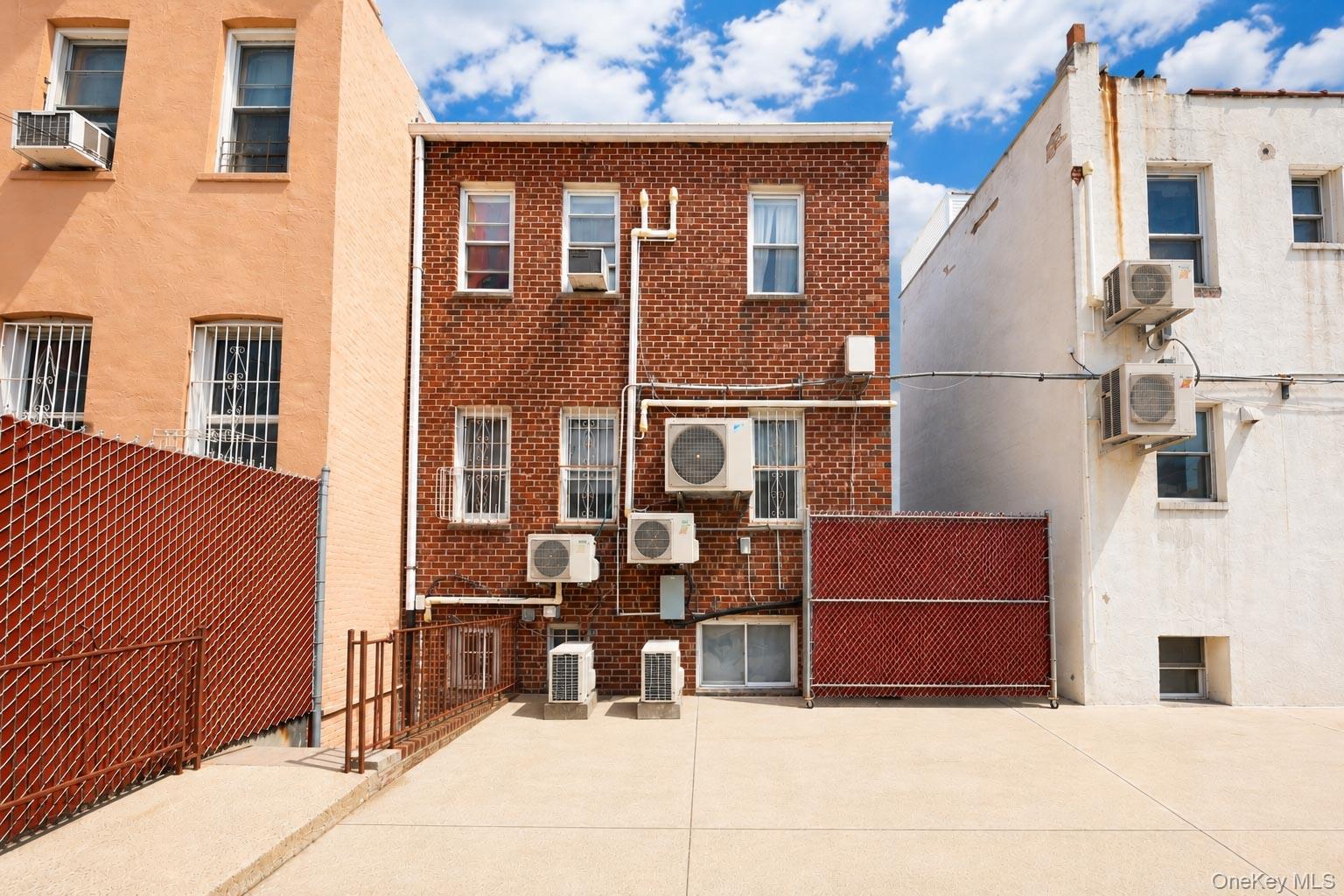 1428 70th Street