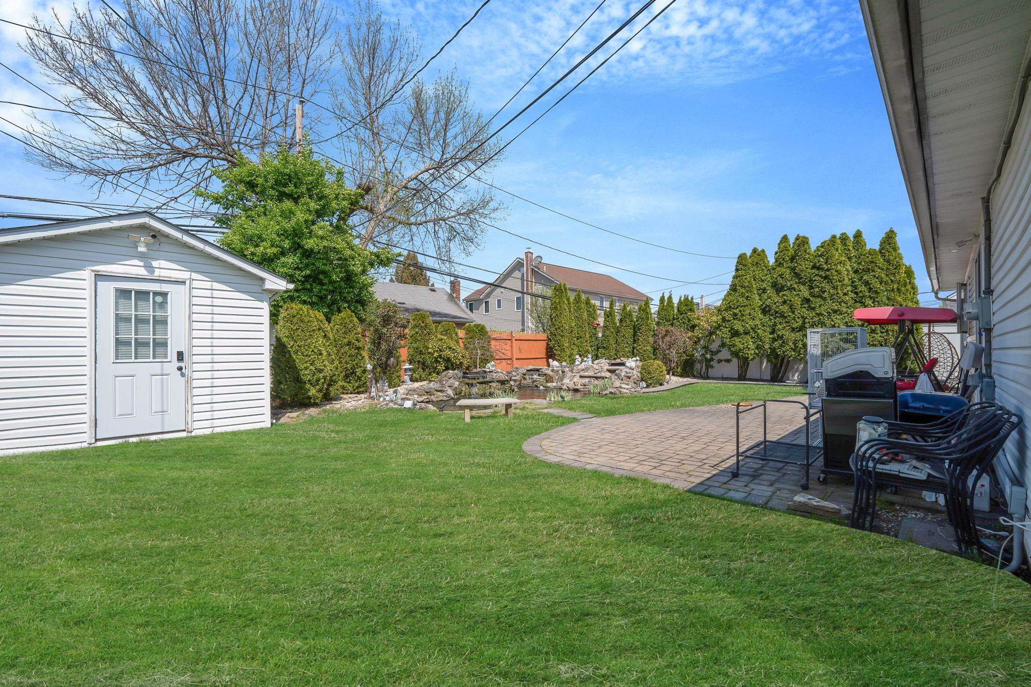 3639 Farmranch Road, Bethpage, New York image 12