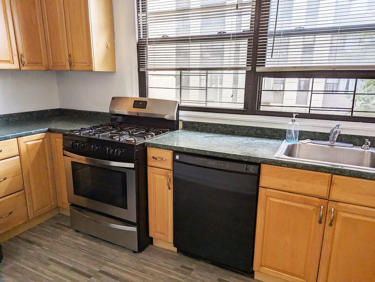 98-22 63rd Drive #2B, Rego Park, New York image 12