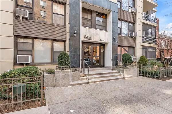 98-22 63rd Drive #2B, Rego Park, New York image 19