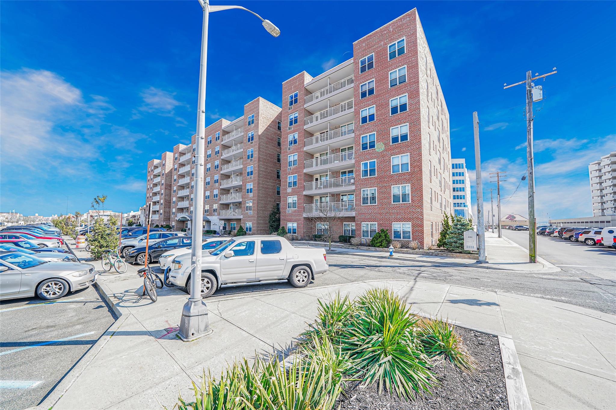 410 E Broadway #5O, Long Beach, New York image 3