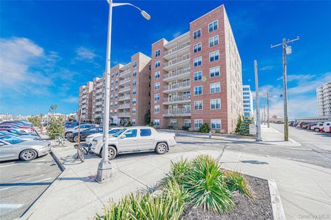 Photo of 410 E Broadway #5O, Long Beach, NY 11561 (MLS # 842349)