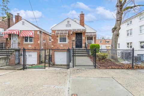 4121 Grace Avenue Bronx NY 10466