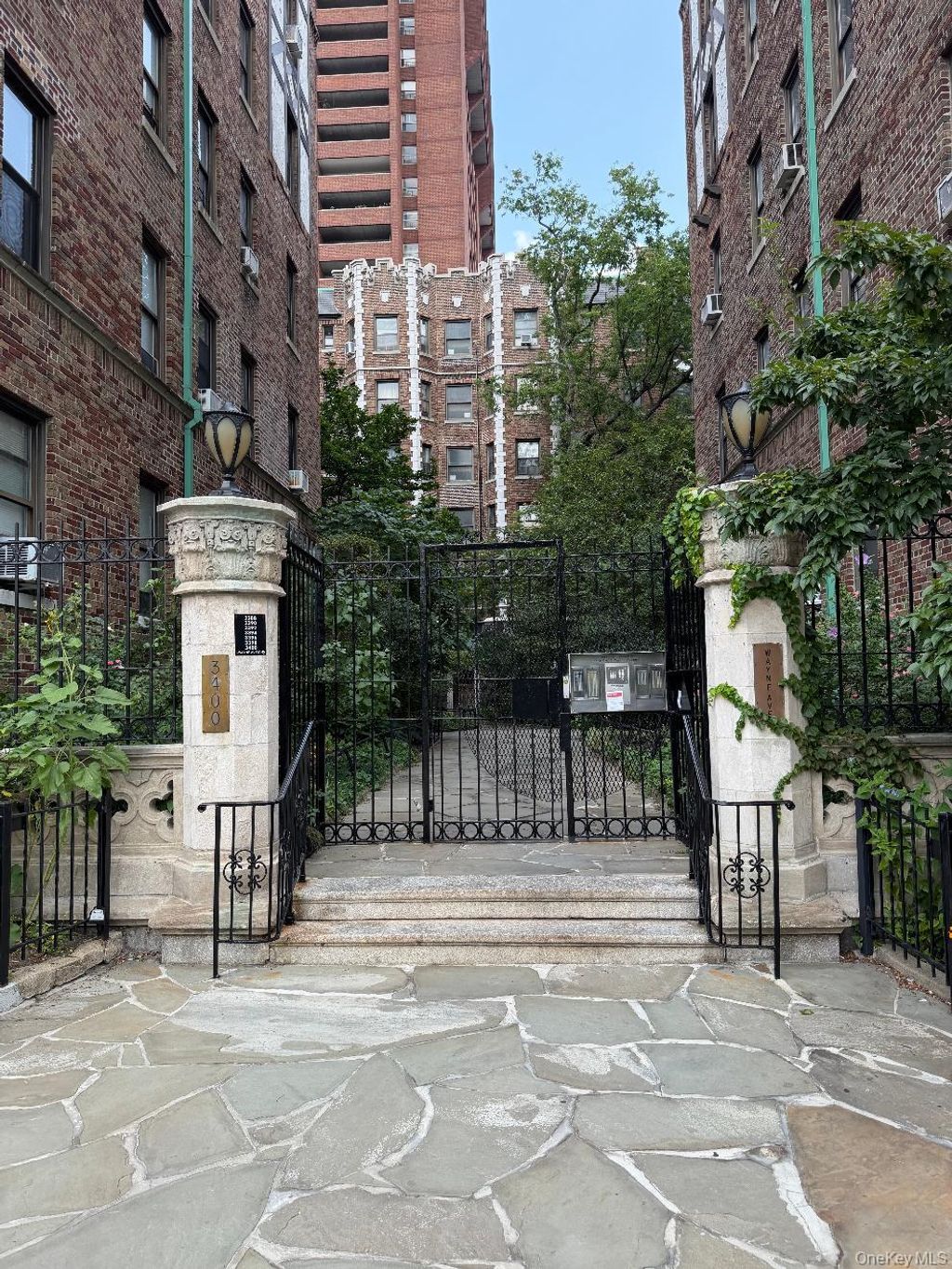 Photo of 3396 Wayne Avenue #D43, Bronx, NY 10467 (MLS # 1031182)