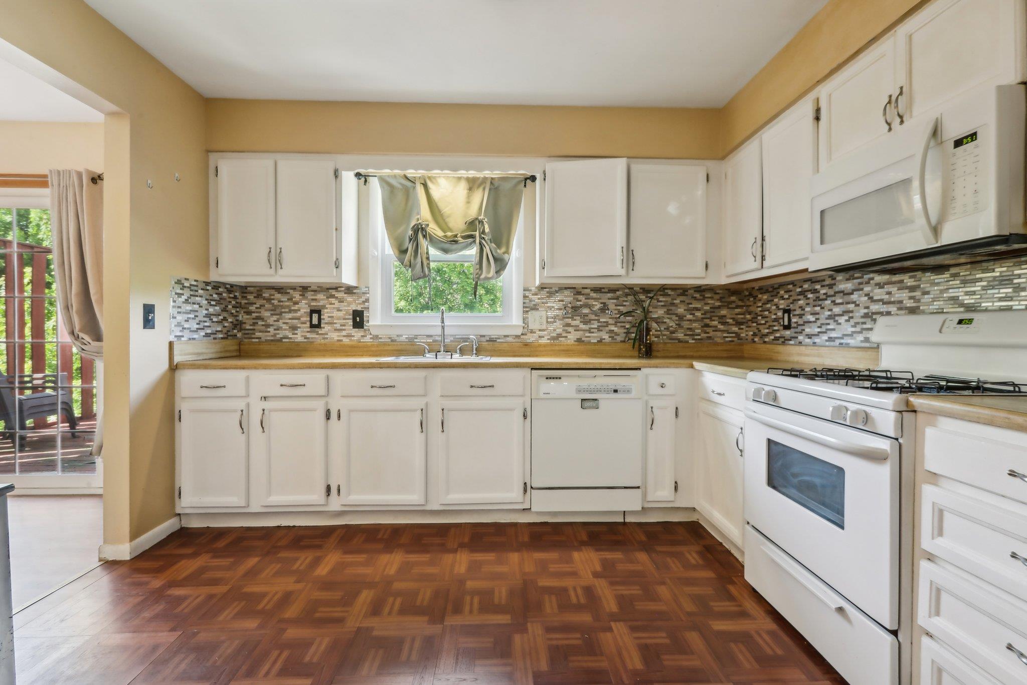 76 Creamery Drive, New Windsor, New York image 8