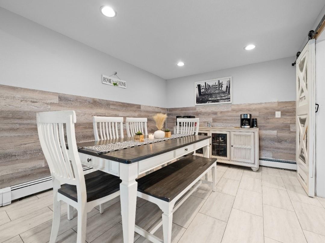 33 Saddle Lane, Levittown, New York image 10