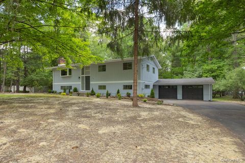 Homes For Sale - 12 Dale Road<br/> Rockland County, Airmont, NY 10952