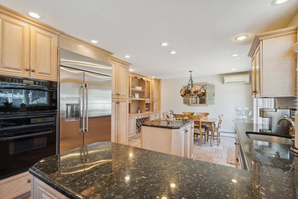 21 Sharon Drive, Patchogue, New York image 11