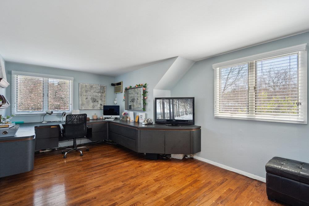 21 Sharon Drive, Patchogue, New York image 24