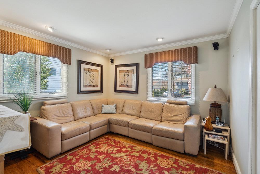 21 Sharon Drive, Patchogue, New York image 17