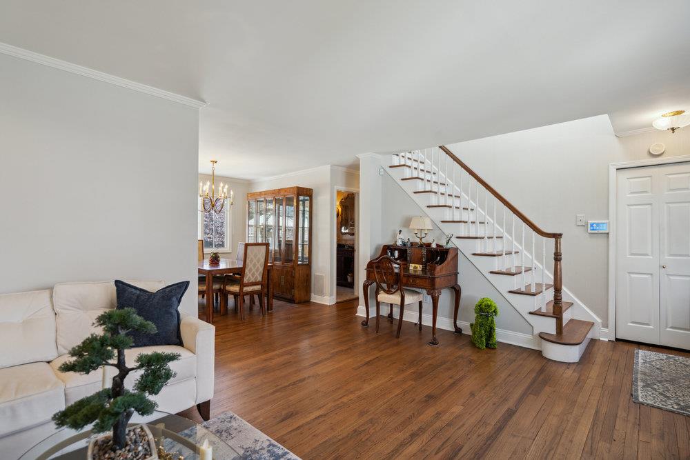 21 Sharon Drive, Patchogue, New York image 7