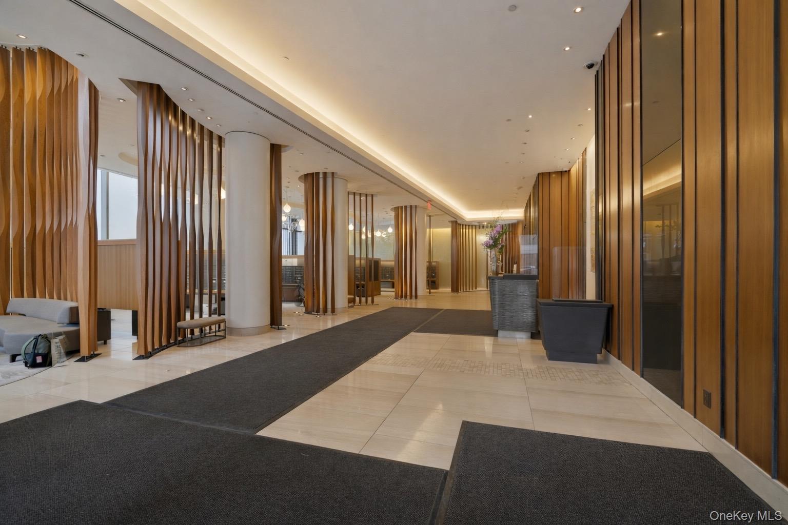 450 w. 42nd Street 57G