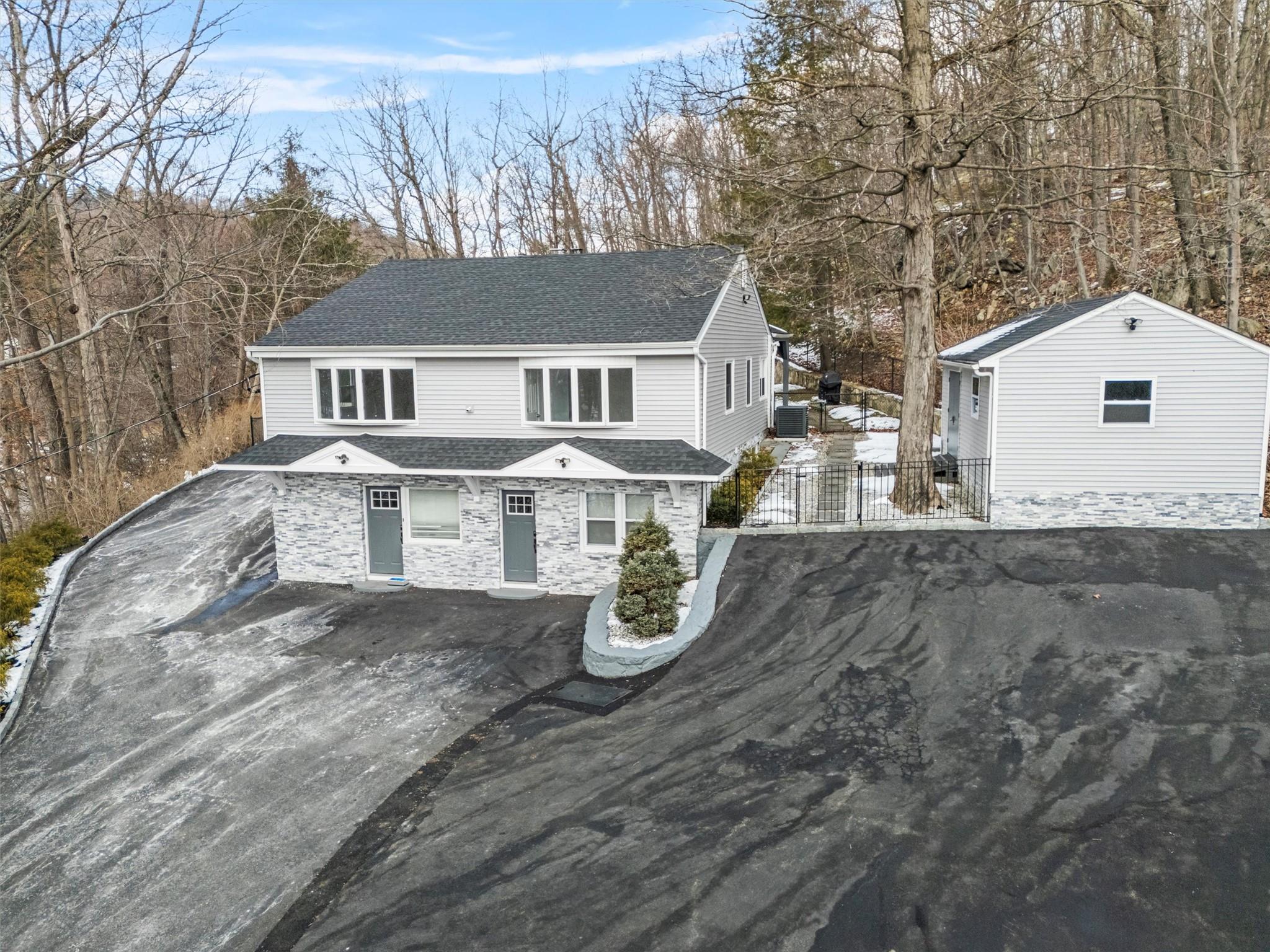 62 Jack Road, Cortlandt Manor, New York image 1