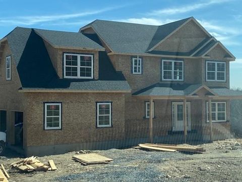 MLS: 806943