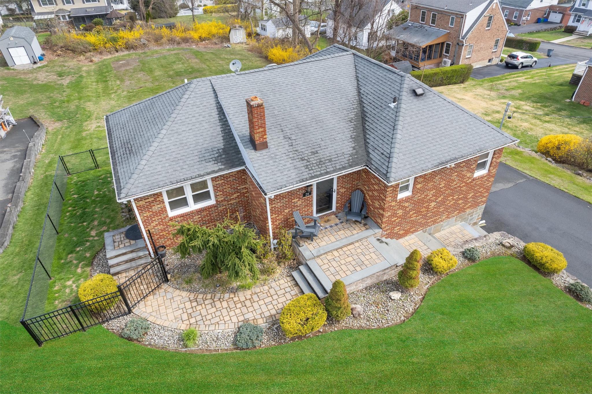 28 Ramapo Road, Garnerville, New York image 3