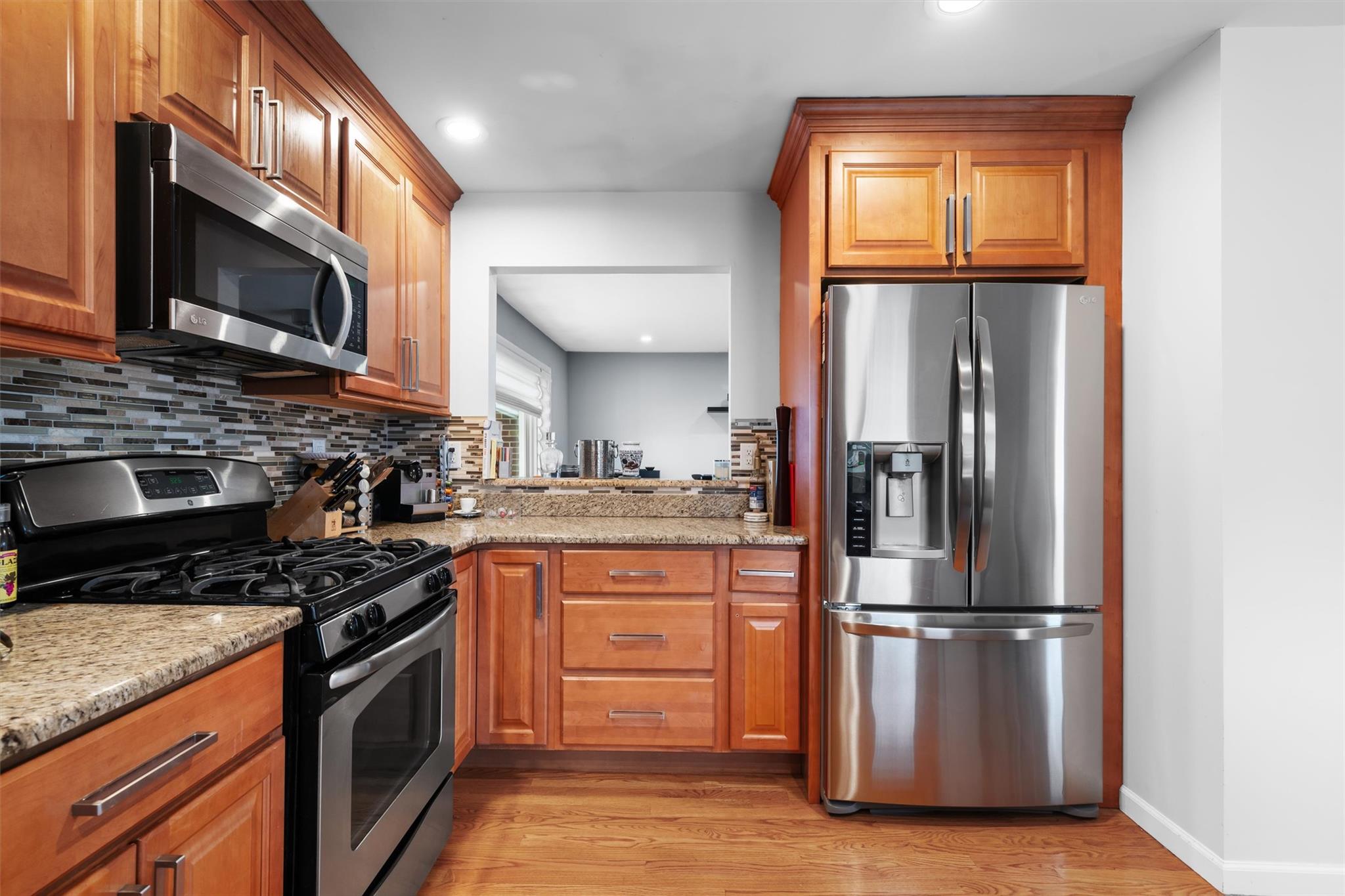 28 Ramapo Road, Garnerville, New York image 12