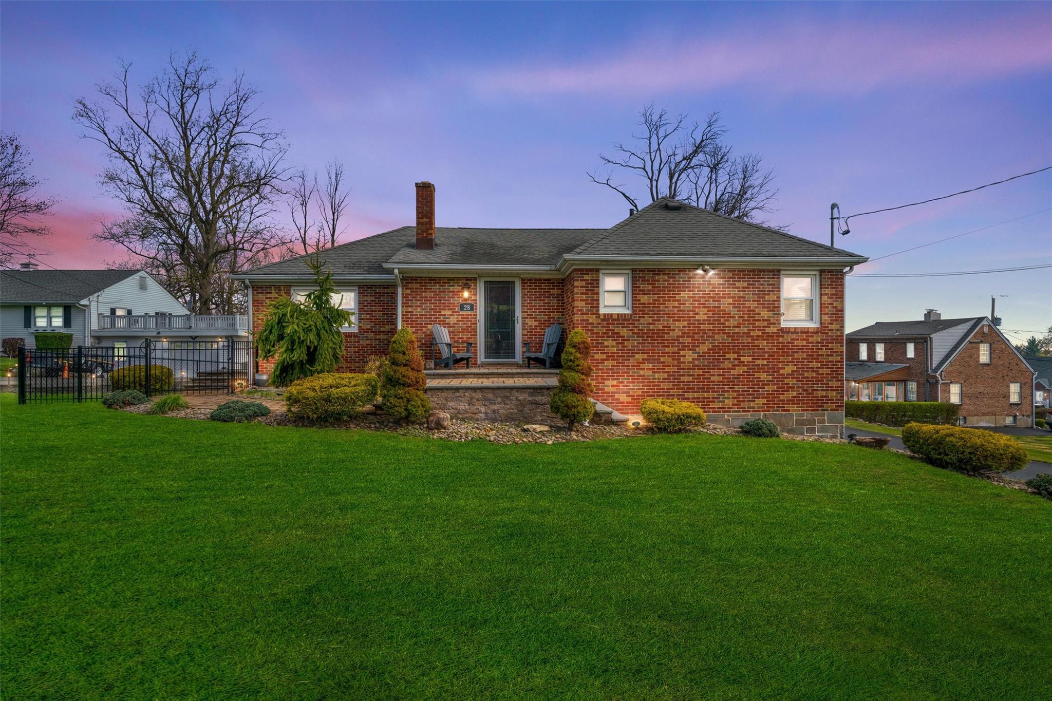 28 Ramapo Road, Garnerville, New York image 1