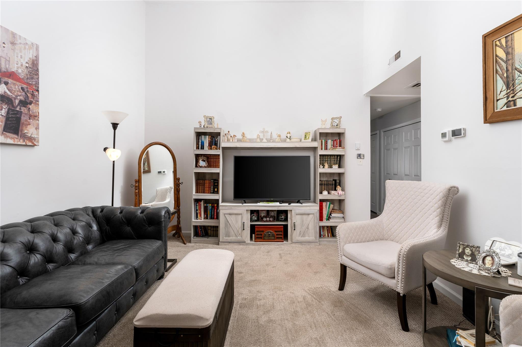 10 Strathmore Gate Drive, Stony Brook, New York image 6