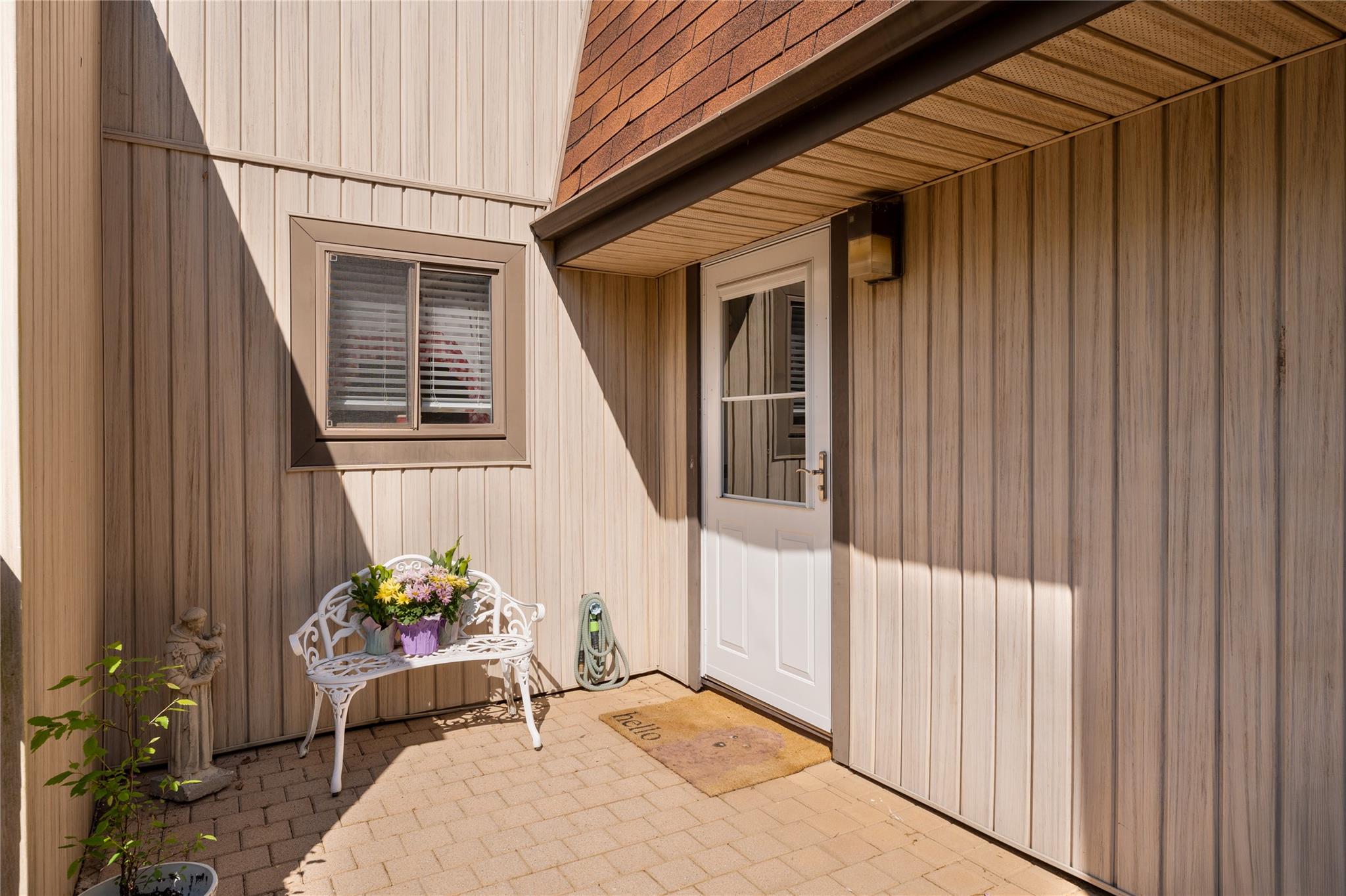 10 Strathmore Gate Drive
