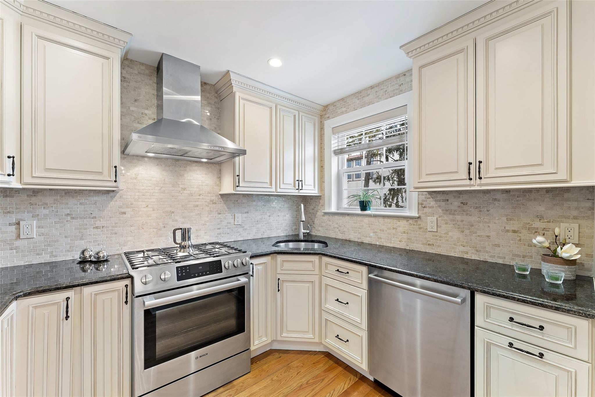 7 Lake Avenue #7, Bronxville, New York image 6