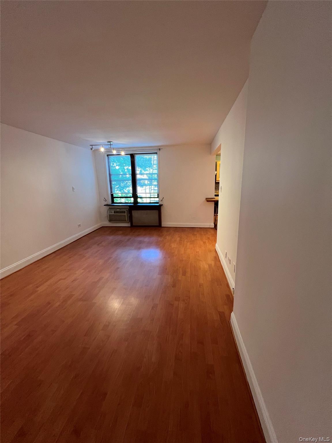 14050 Burden Crescent 2E