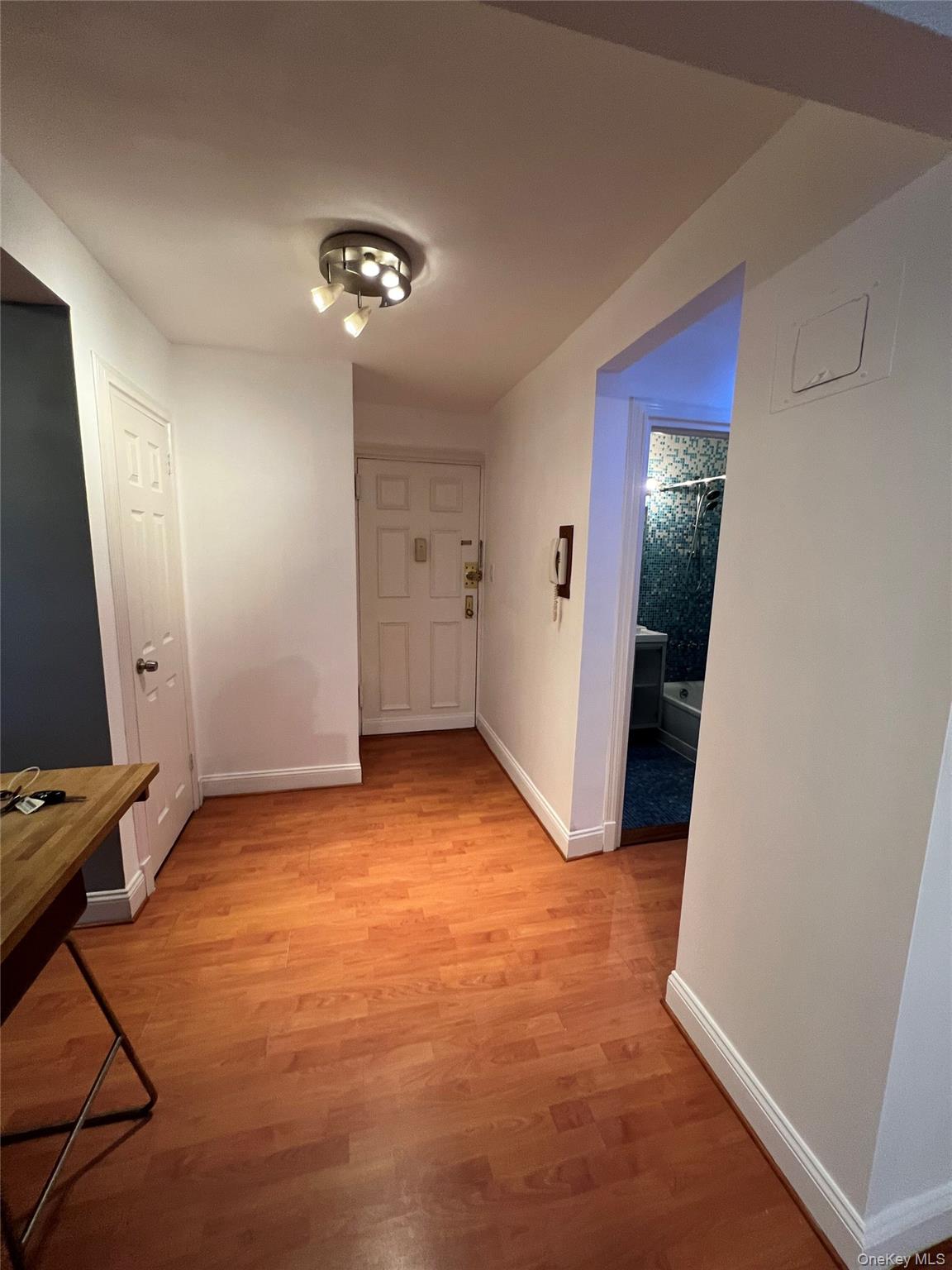 14050 Burden Crescent 2E