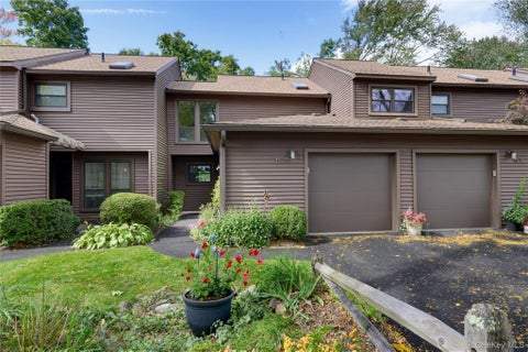 Condo For Sale - 113 Woods Brooke Circle<br/> Westchester County, Ossining, NY 10562