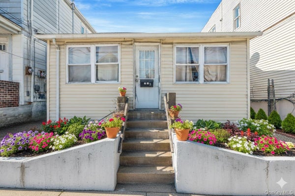2222 127TH ST, COLLEGE POINT, NY 11356 - Image f8a4781fca1bbd5fd01408777568d7ea/2955830148