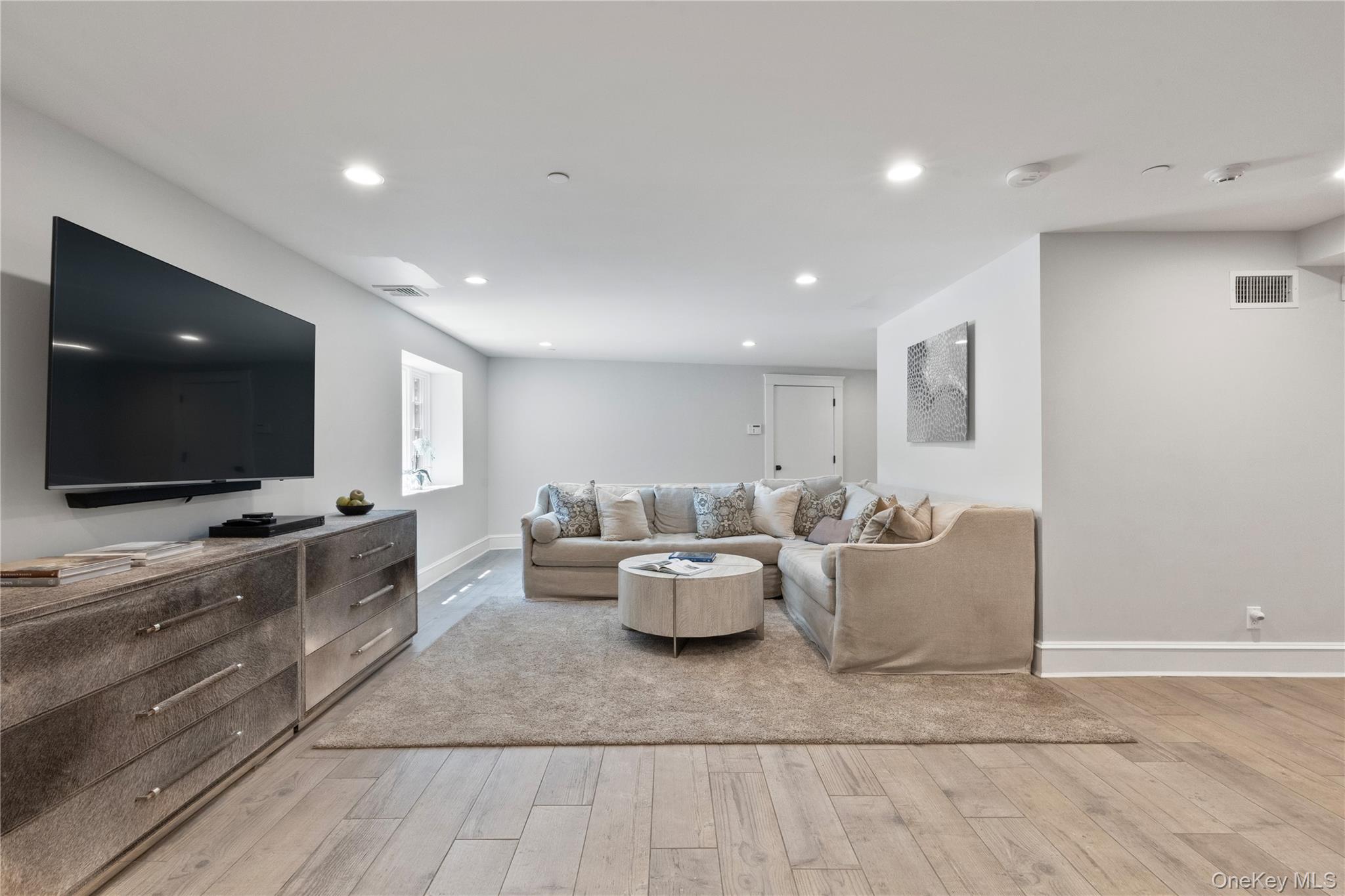 Rye, New York 10580, United States, 7 Bedrooms Bedrooms, ,9 BathroomsBathrooms,Residential,Active,159545