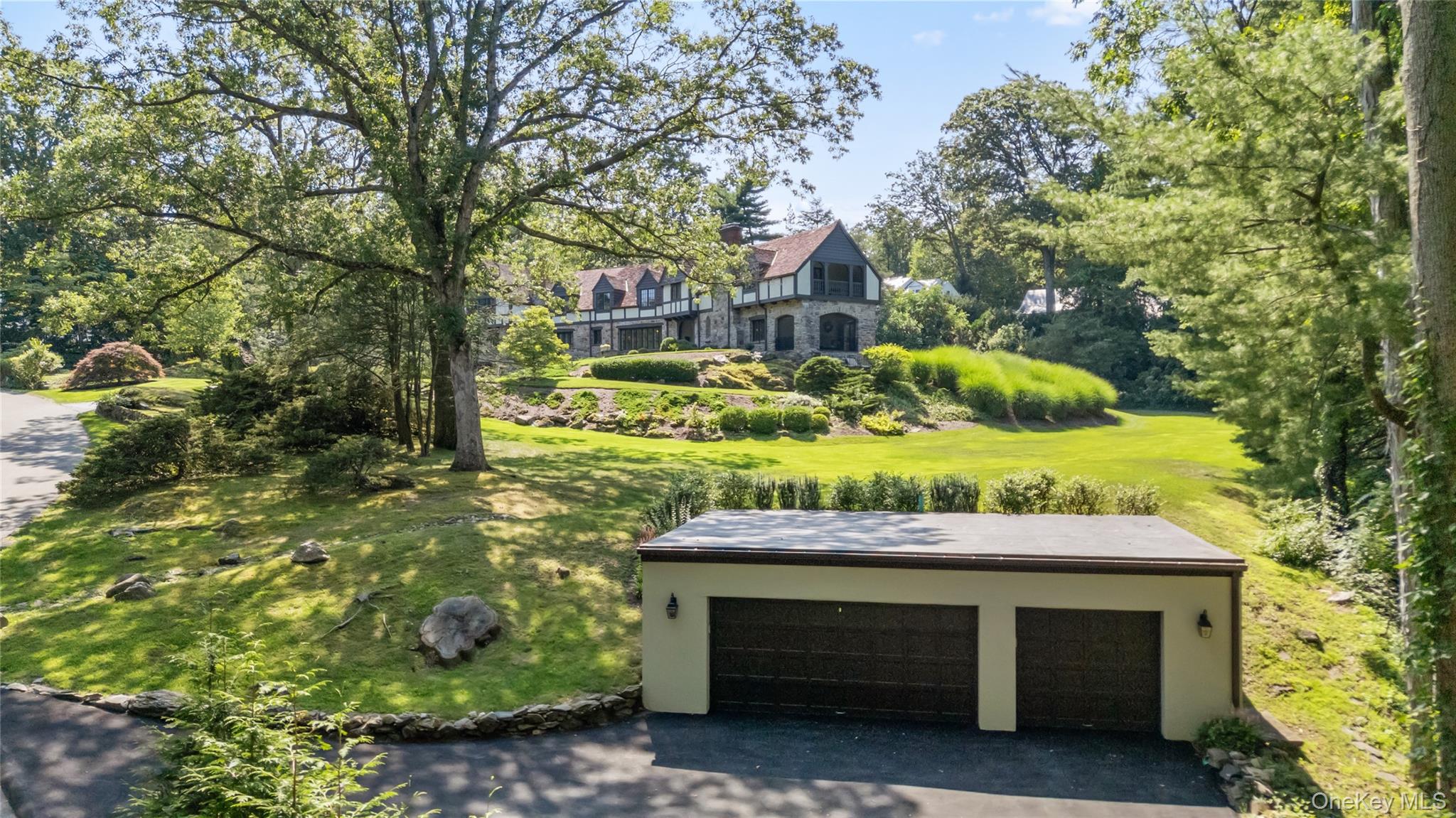 Rye, New York 10580, United States, 7 Bedrooms Bedrooms, ,9 BathroomsBathrooms,Residential,Active,159545