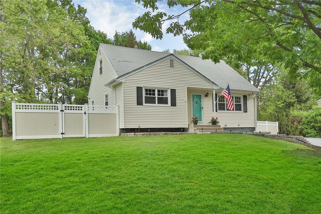 329 Gilbert Avenue, Pearl River, New York image 1