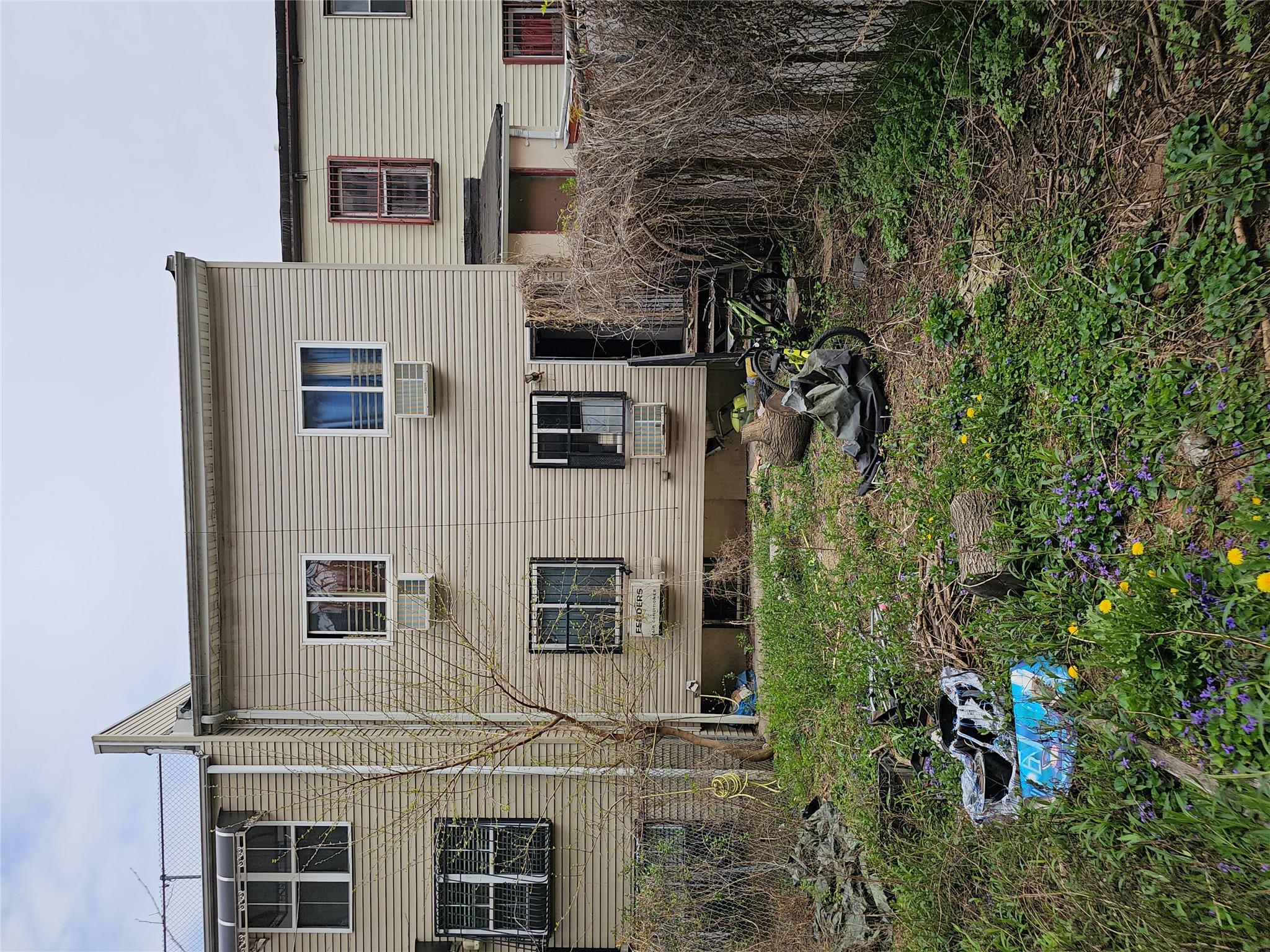1333 Chisholm Street, Bronx, New York image 4