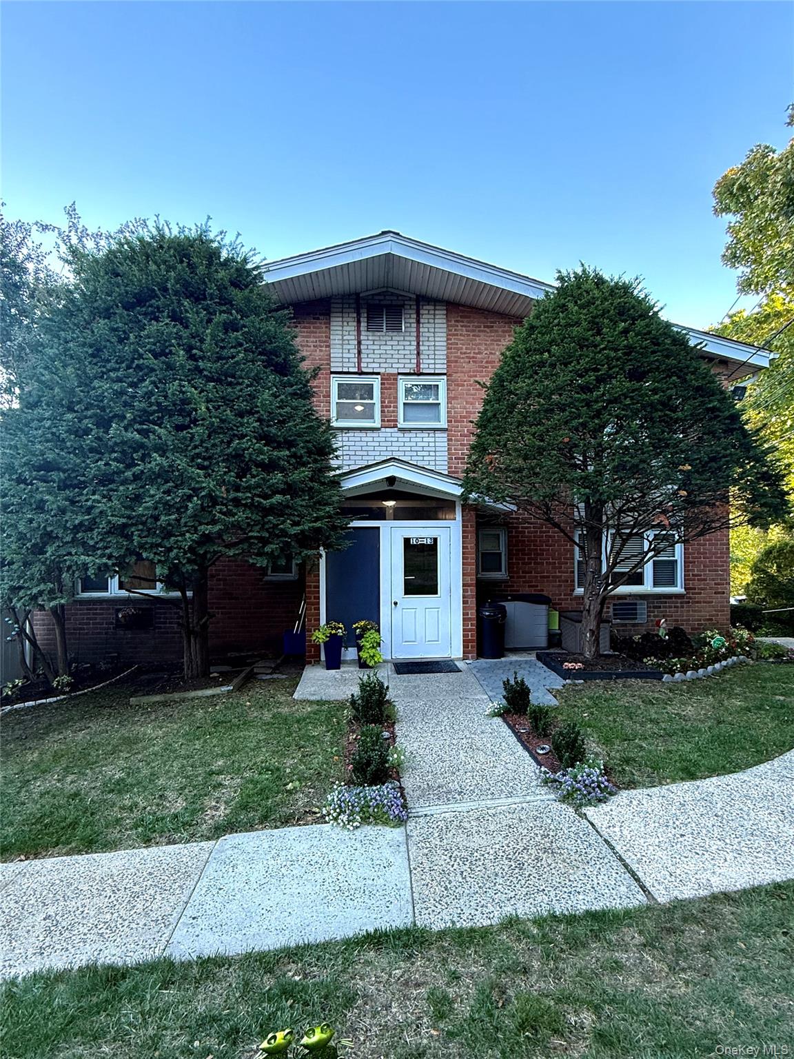 669 Pelham Road C-10