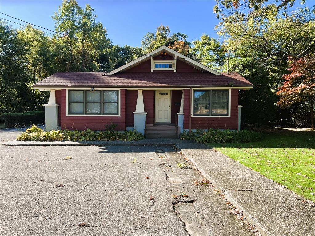 2566 Middle Country Road