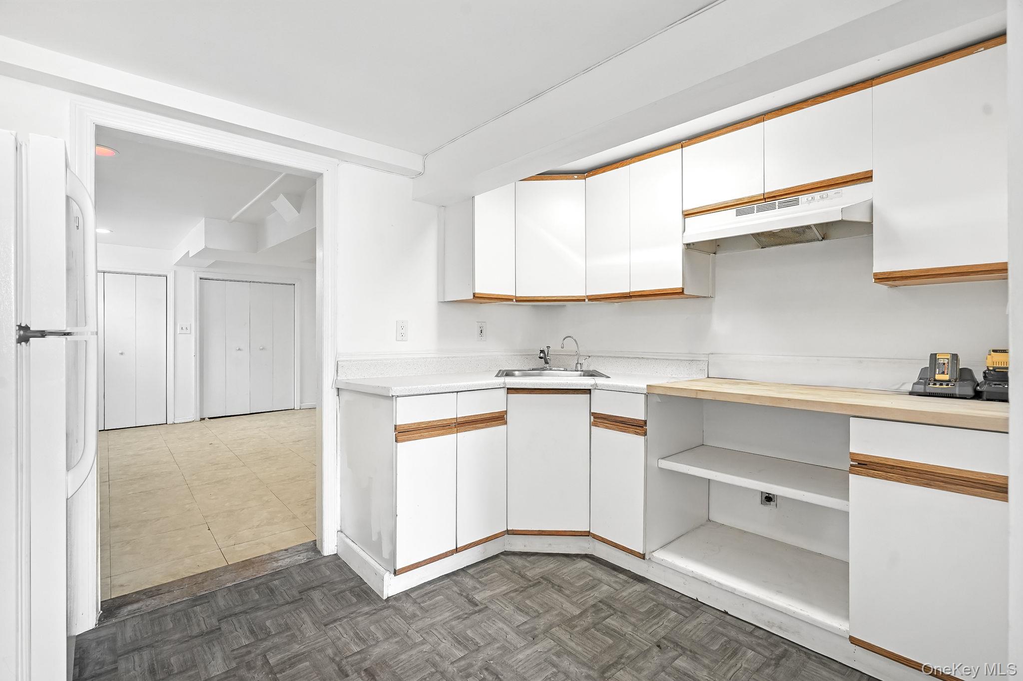 West Harrison, New York 10604, United States, 4 Bedrooms Bedrooms, ,2 BathroomsBathrooms,Residential,Active,202551