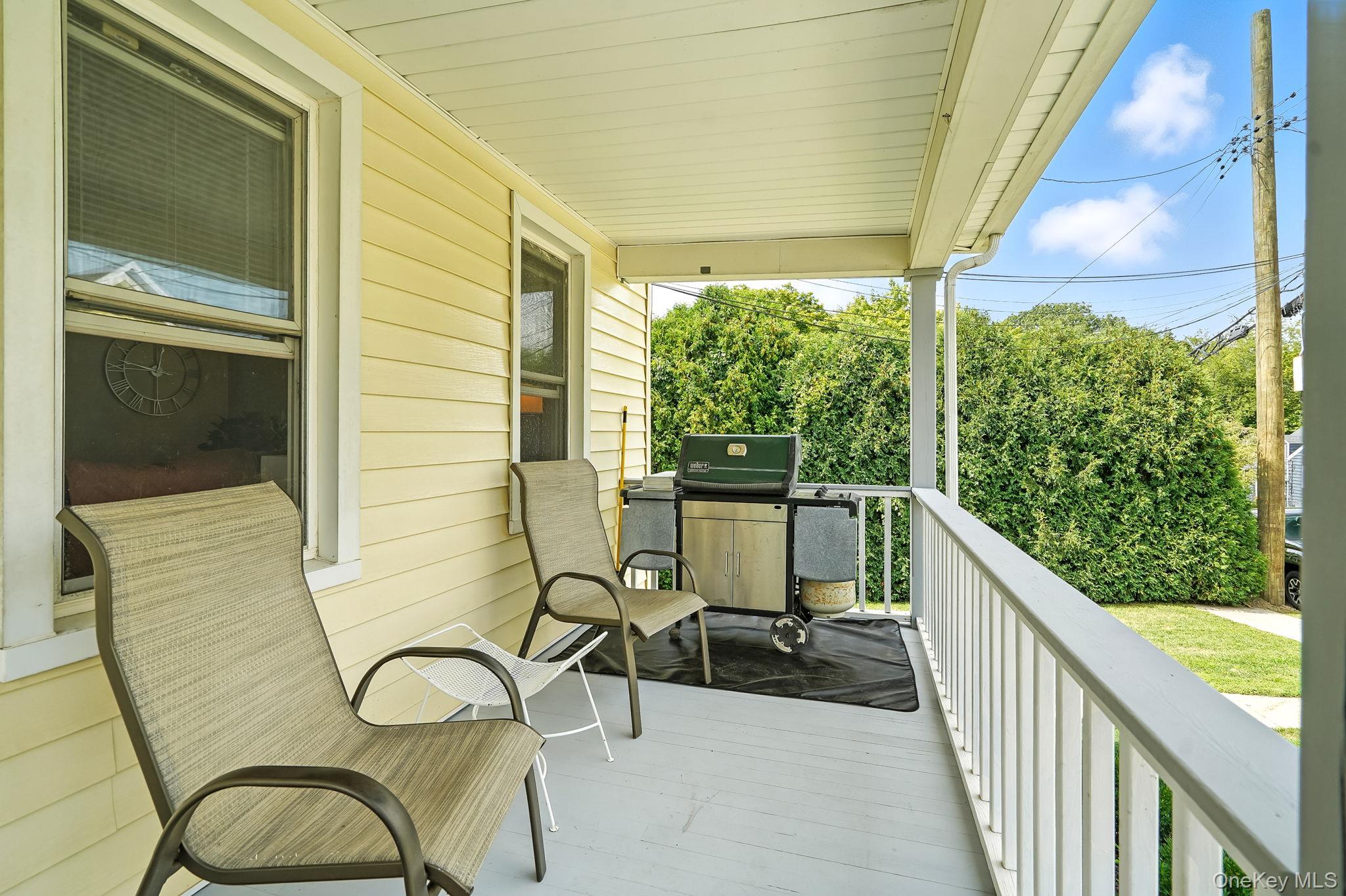 West Harrison, New York 10604, United States, 4 Bedrooms Bedrooms, ,2 BathroomsBathrooms,Residential,Active,202551