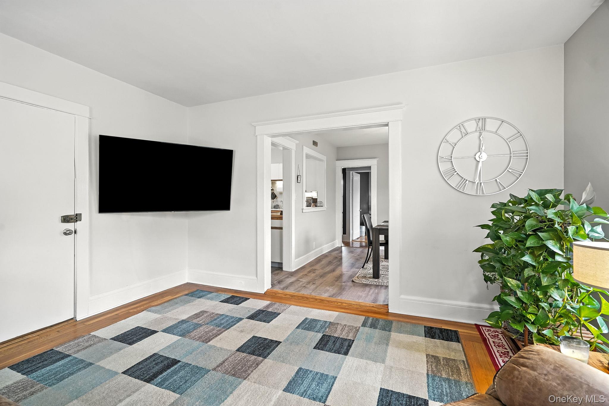 West Harrison, New York 10604, United States, 4 Bedrooms Bedrooms, ,2 BathroomsBathrooms,Residential,Active,202551