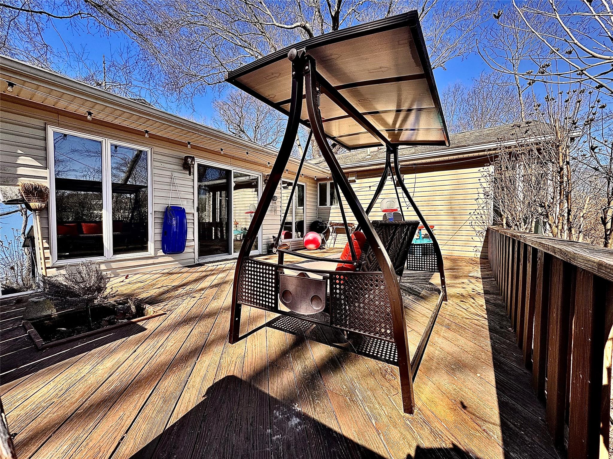 100 Hendrick Avenue, Glen Cove, New York image 10