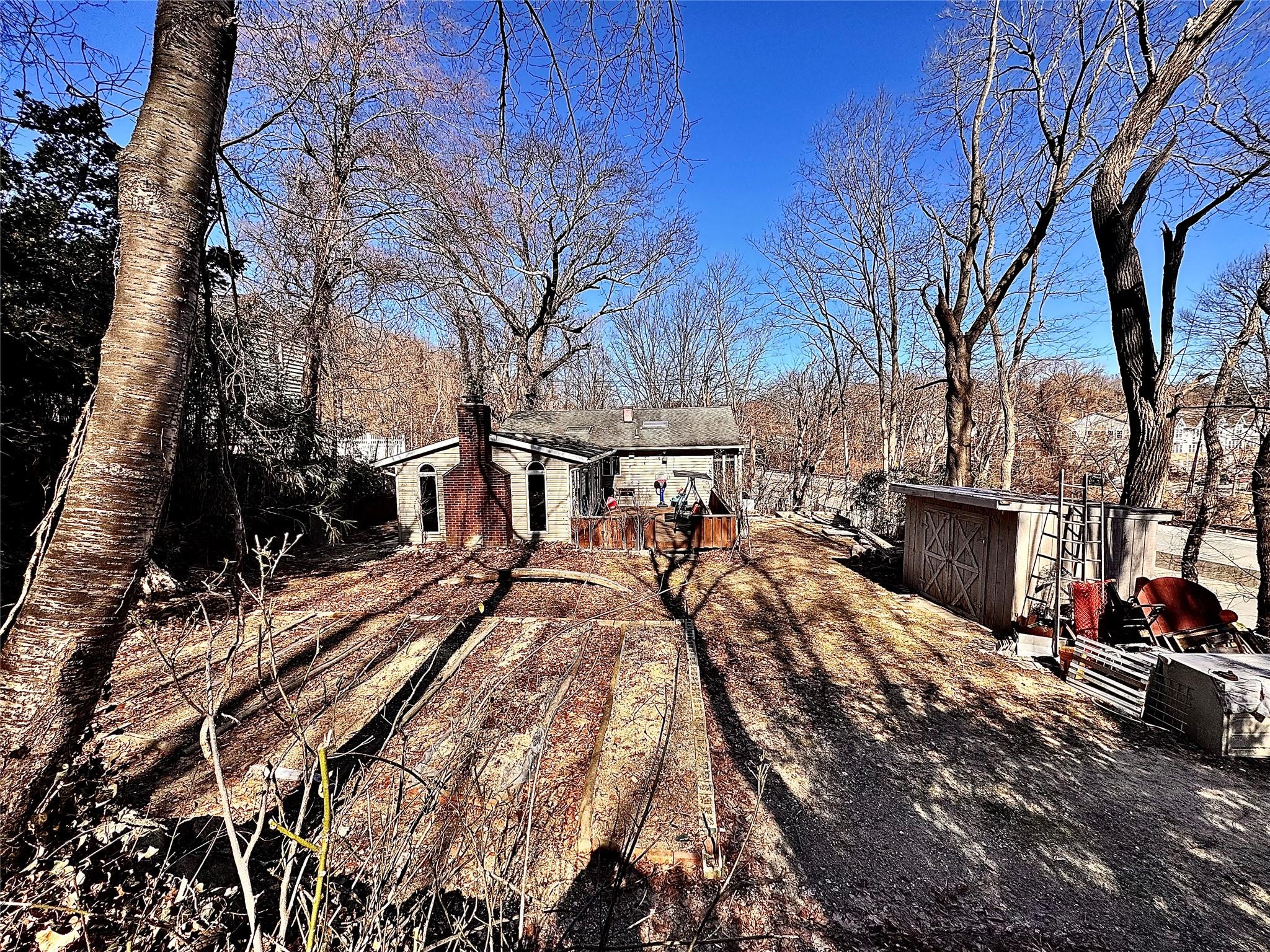 100 Hendrick Avenue, Glen Cove, New York image 8